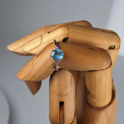 Silver Ring with Oval Teal Kyanite and Amethysts